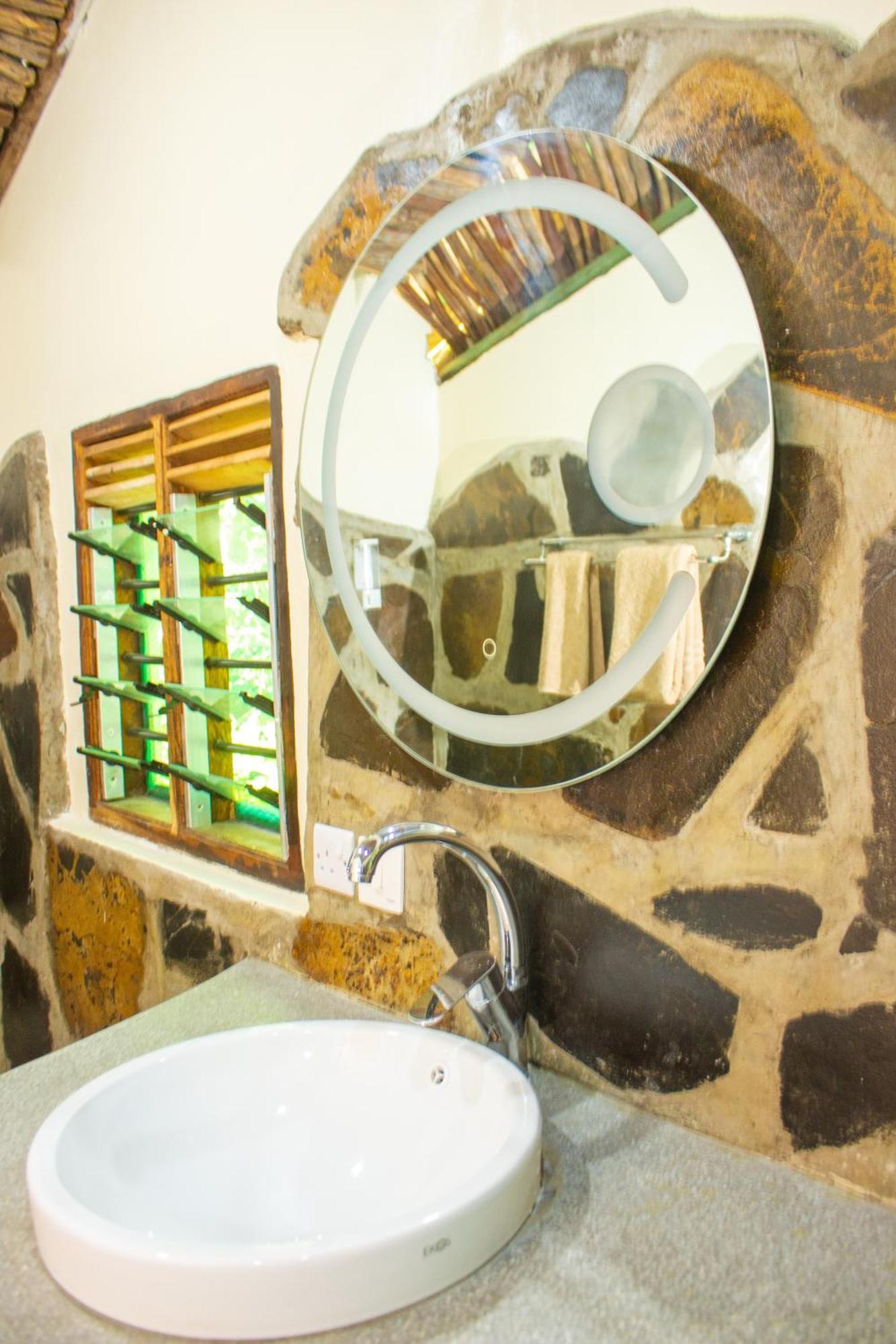 Firefly Eco Retreat Villa Shimoni Kültér fotó